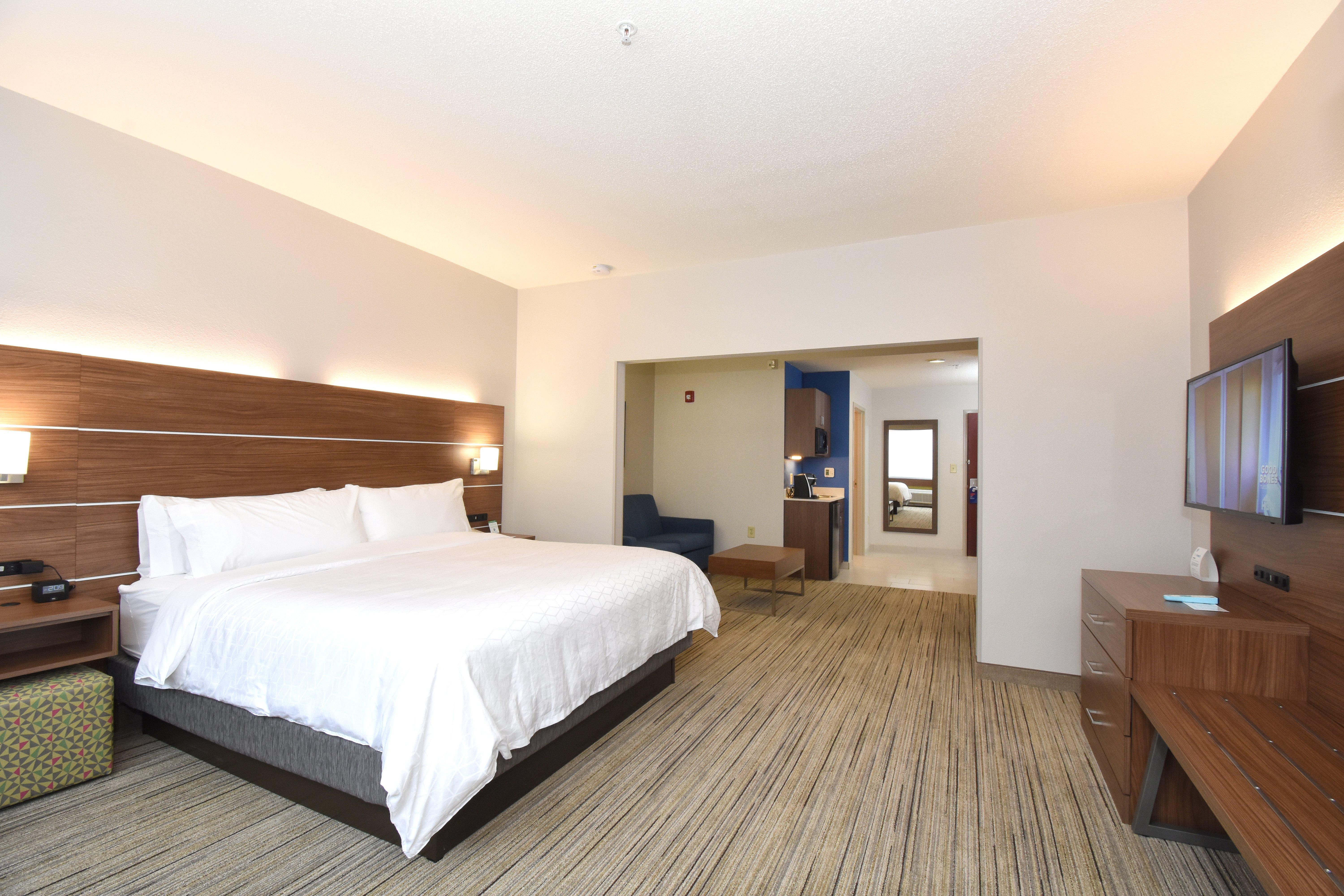 Holiday Inn Express & Suites Southern Pines-Pinehurst Area By Ihg Ngoại thất bức ảnh