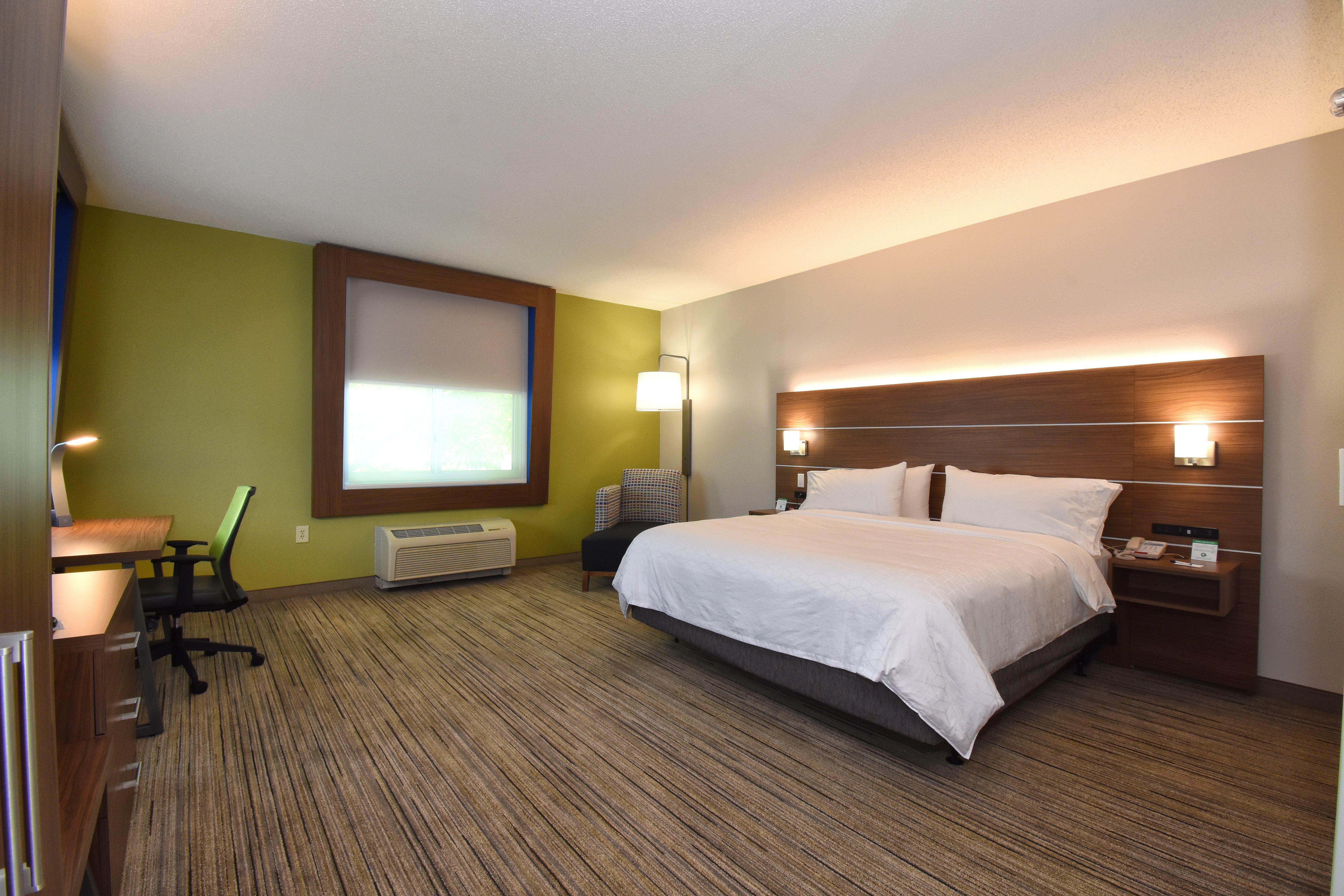 Holiday Inn Express & Suites Southern Pines-Pinehurst Area By Ihg Ngoại thất bức ảnh